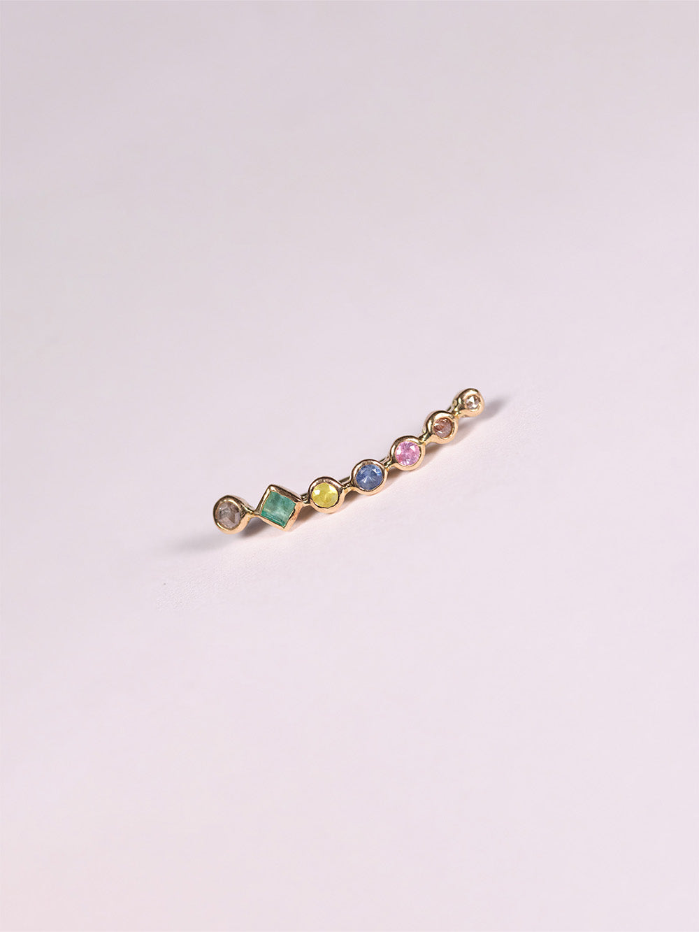 BOUCLE D'OREILLE NAGEOIRE GAUCHE EMERAUDE, SAPHIR ET DIAMANT