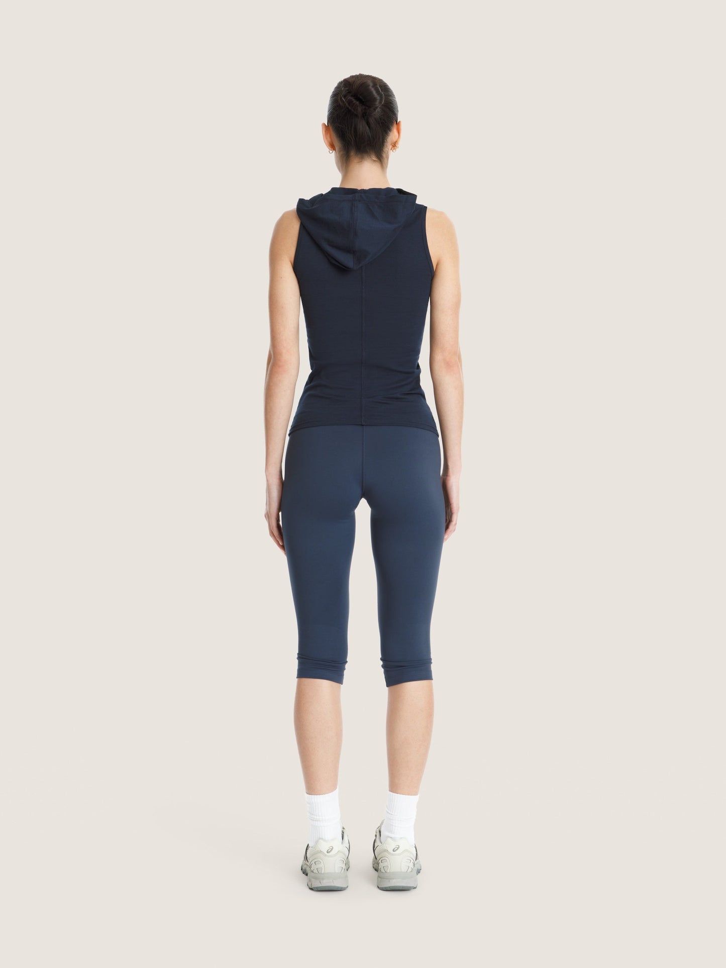 DÉBARDEUR CORSET CAPUCHE