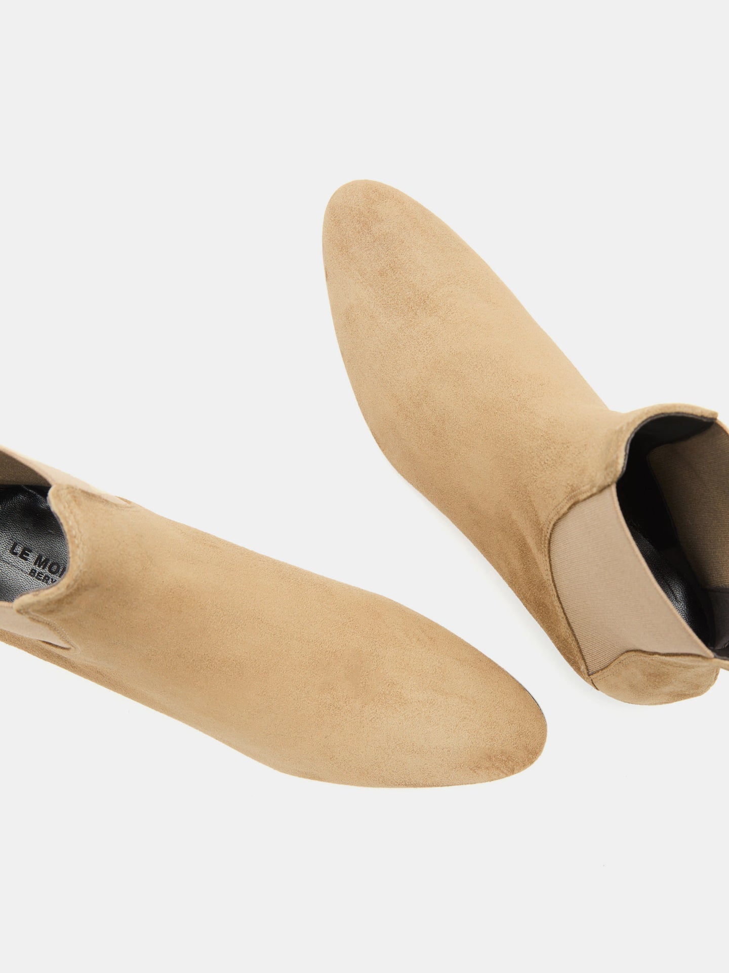 ALLEGRA CHELSEA BOOTS