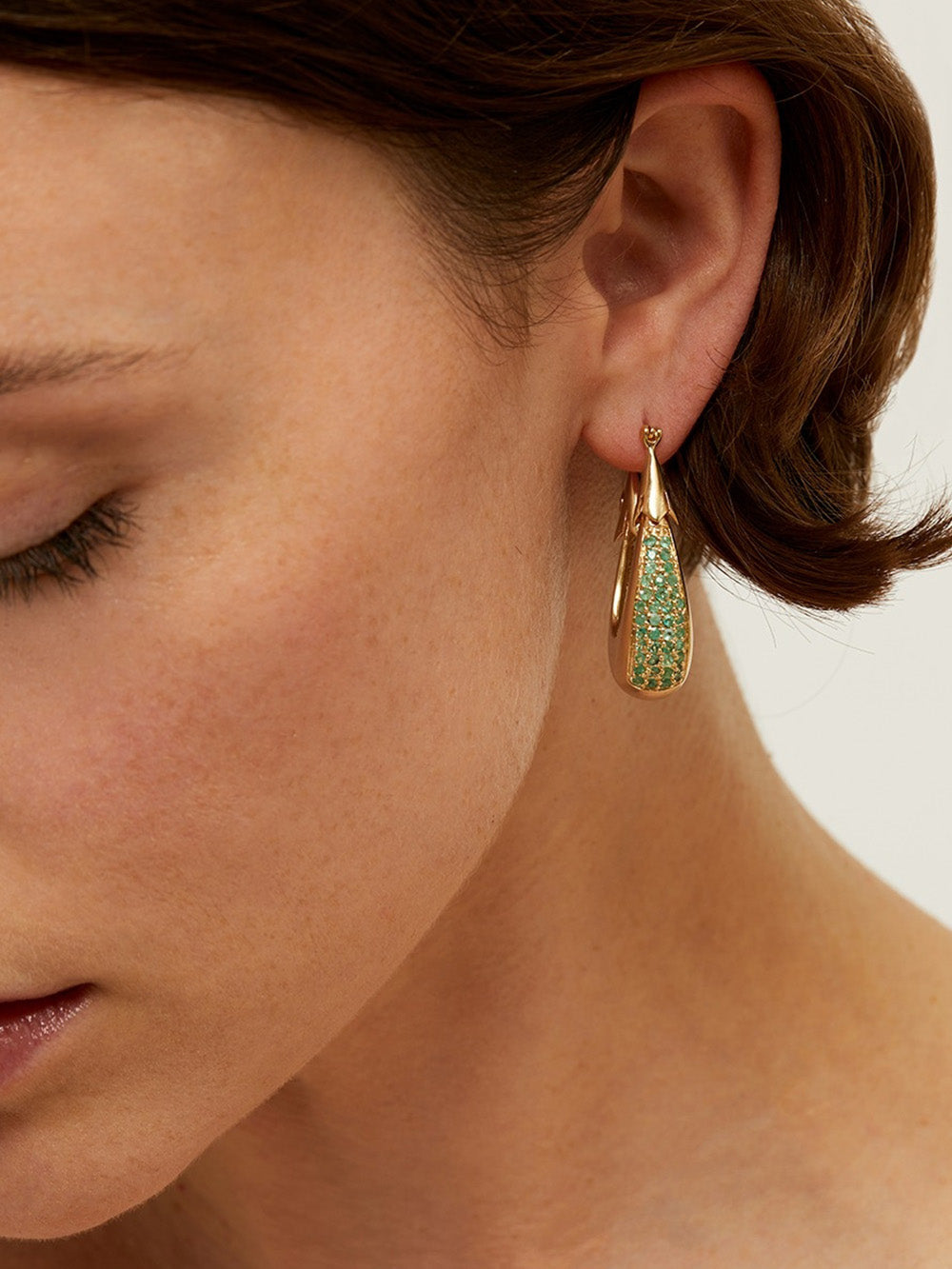 EMERALD FOAM EARRINGS