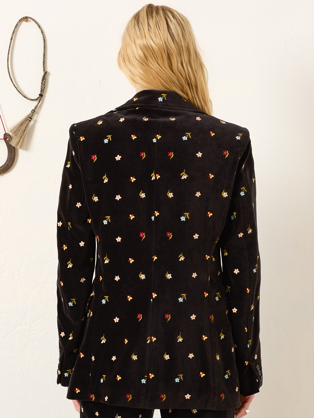 AFTERNOON ONYX BOUQUET BLAZER