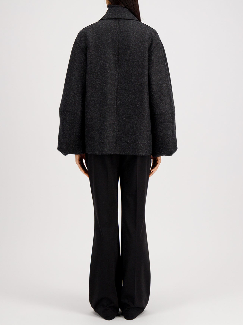 ANTHRACITE PUFF-SLEEVED COAT