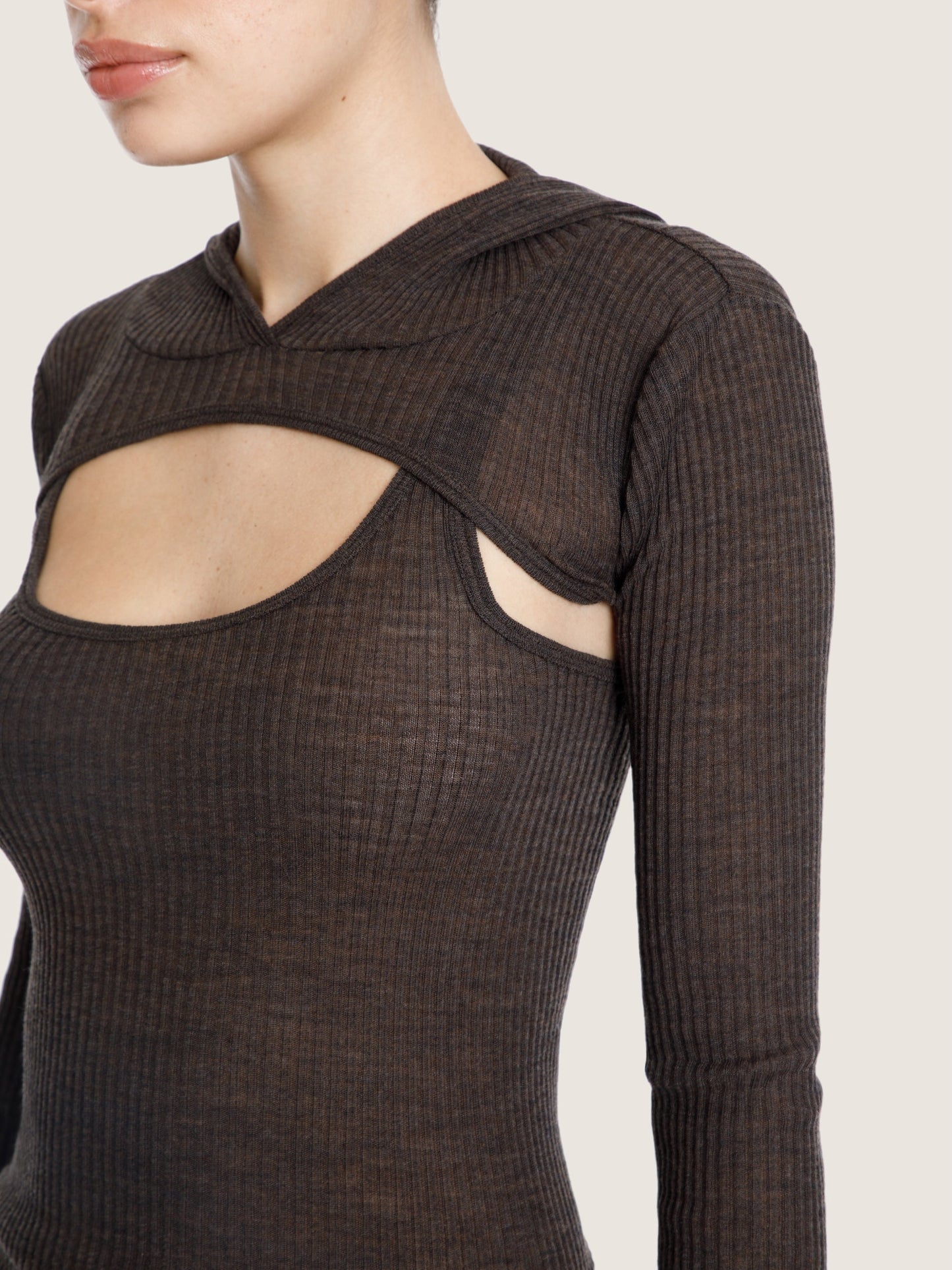 EXTRA SHORT LONG SLEEVE TOP