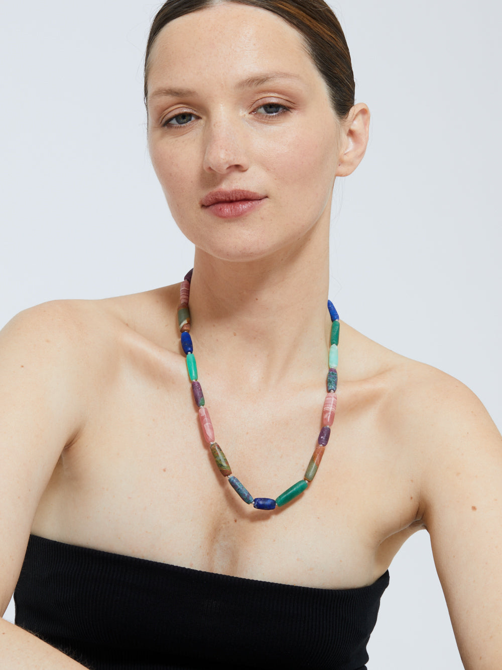 GEMSTONES PEARL NECKLACE
