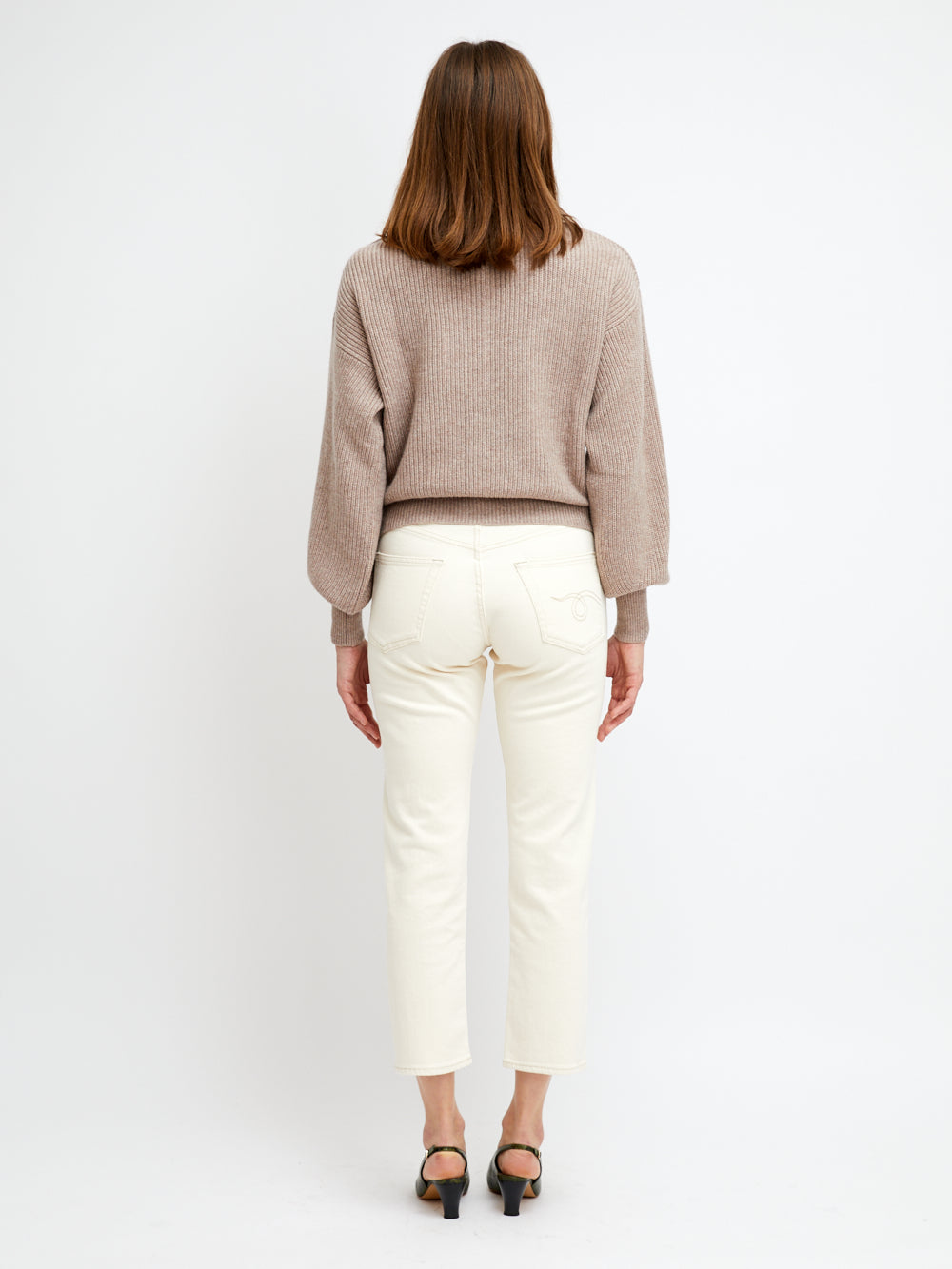 NIKI TOAST SWEATER
