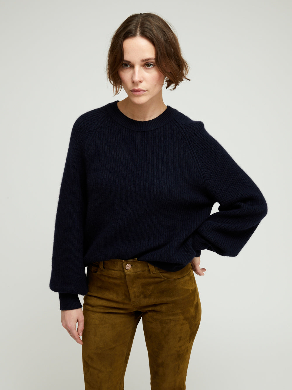 MARLOW NERO NAVY SWEATER