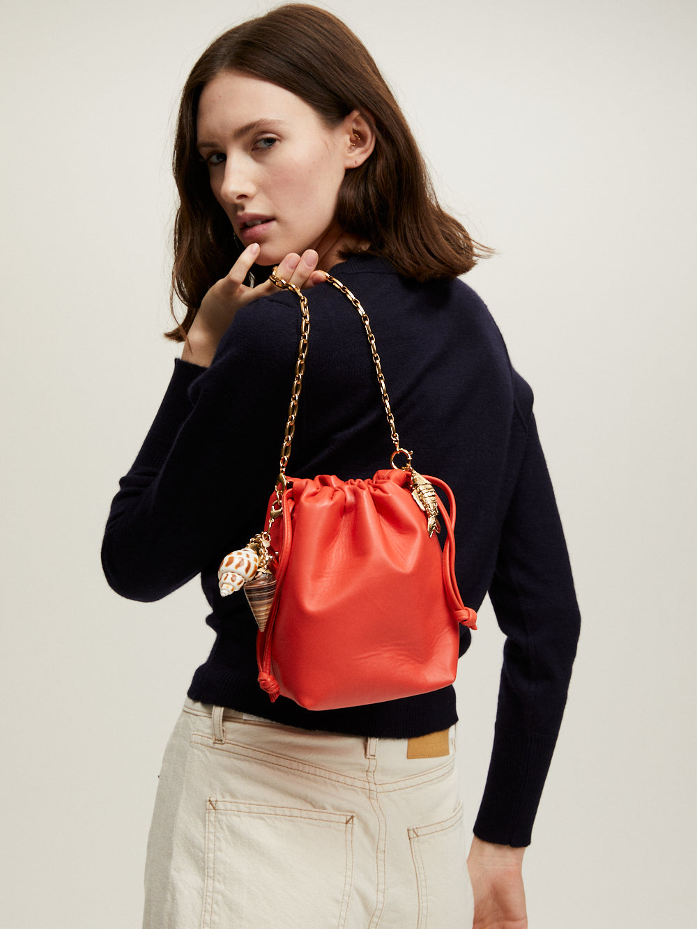 INAYA CORAL LEATHER BAG