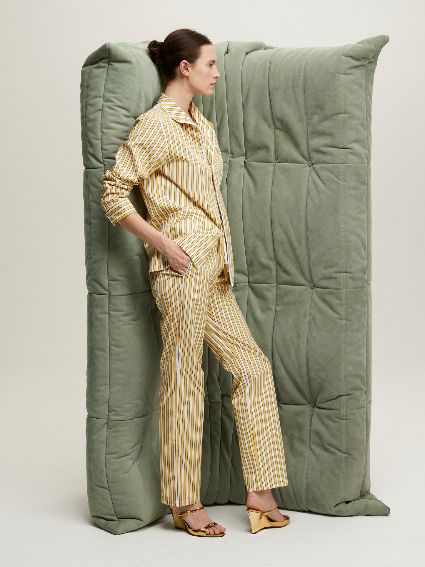 WALDORF YELLOW PAJAMAS