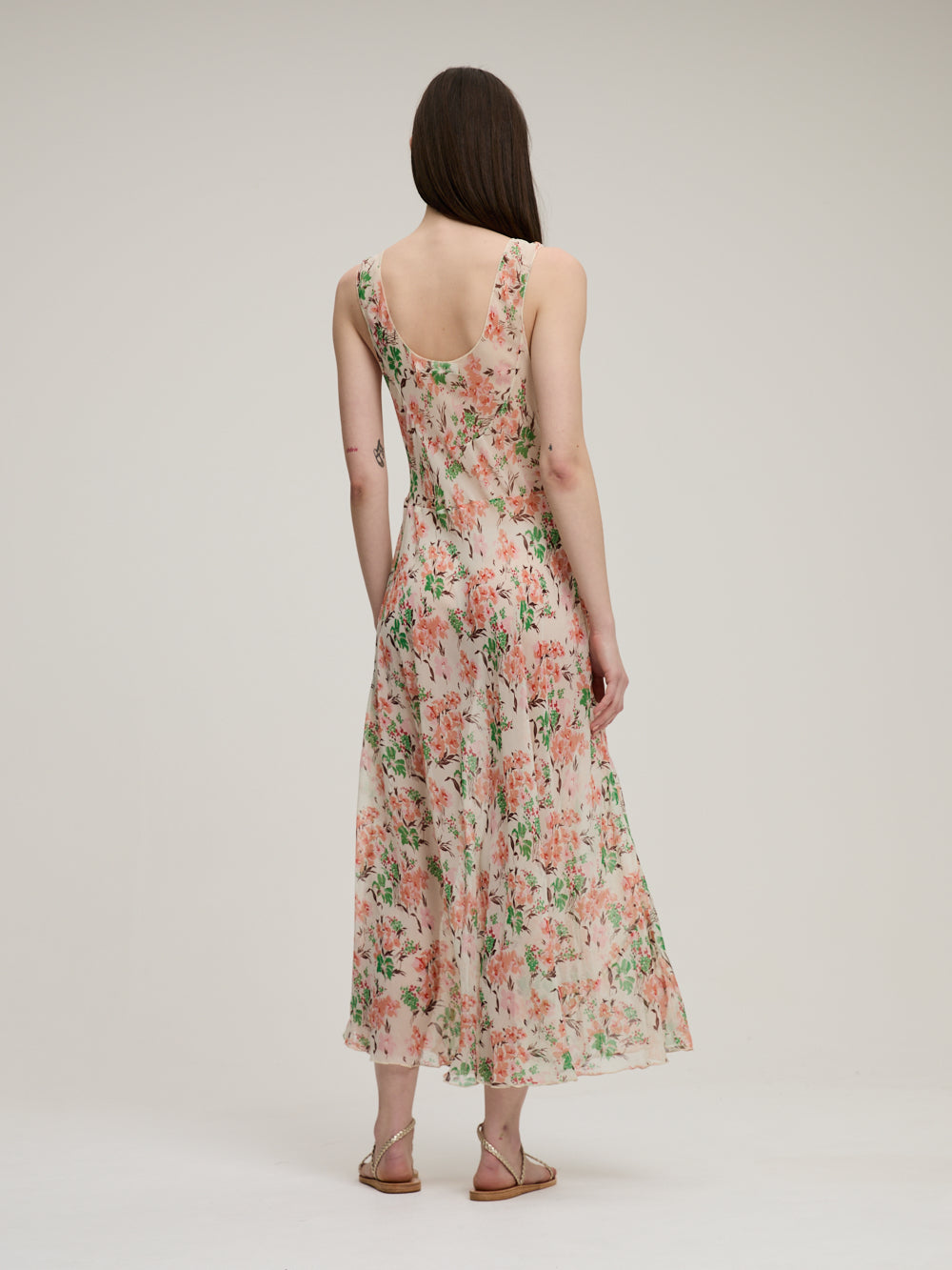 ROBE JANE SARAH