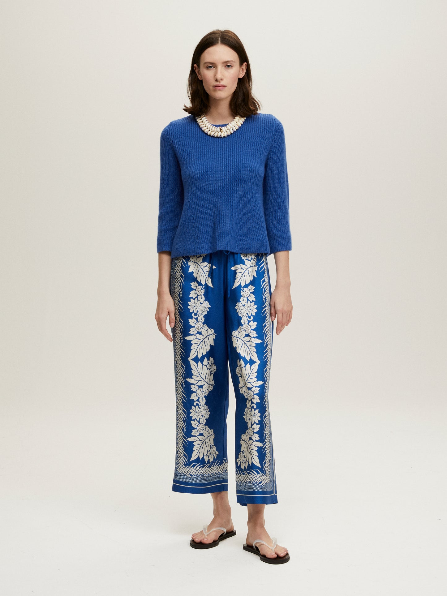 GREECE FLARE SWEATER