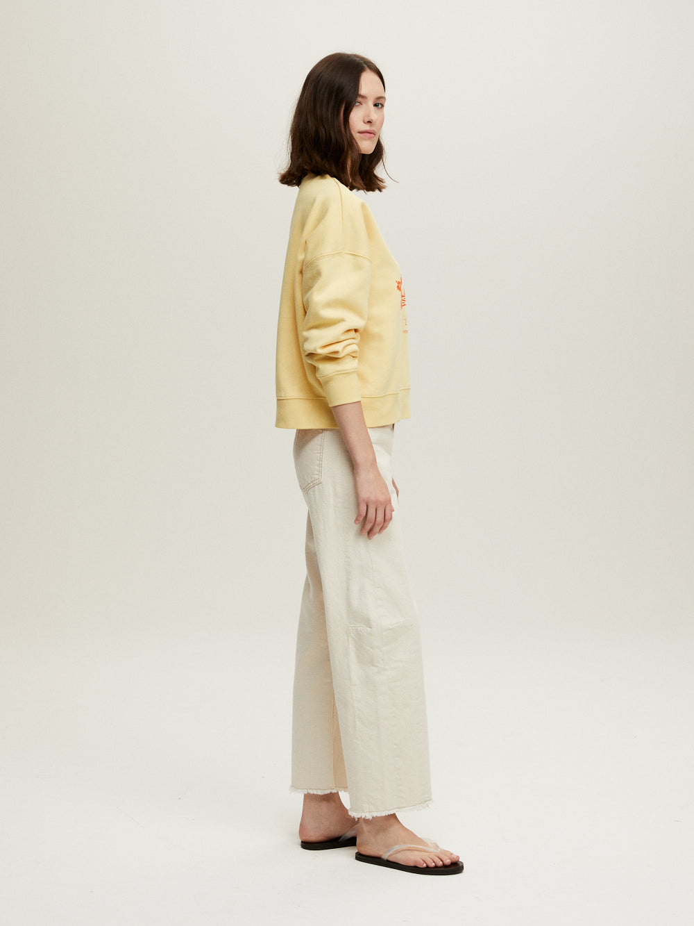 25 YEARS SHORT YELLOW SWEATSHIRT