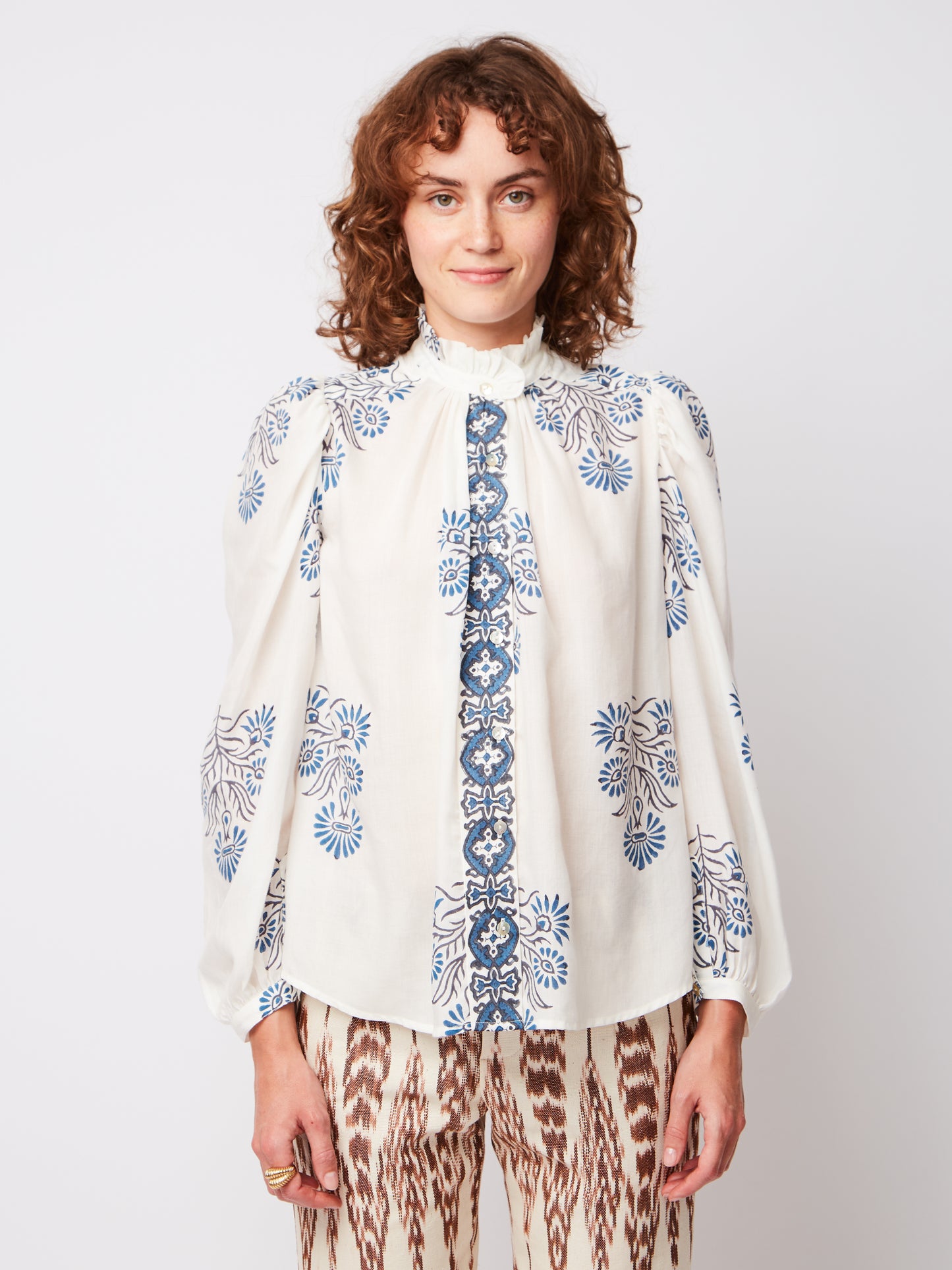 CHEMISE ANNABEL WHITE AND BLUE