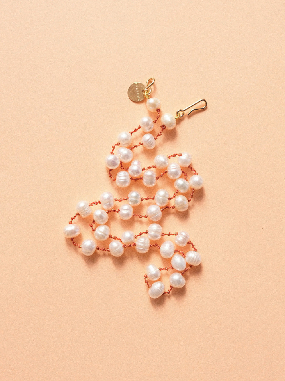 WHITE PEARL NECKLACE