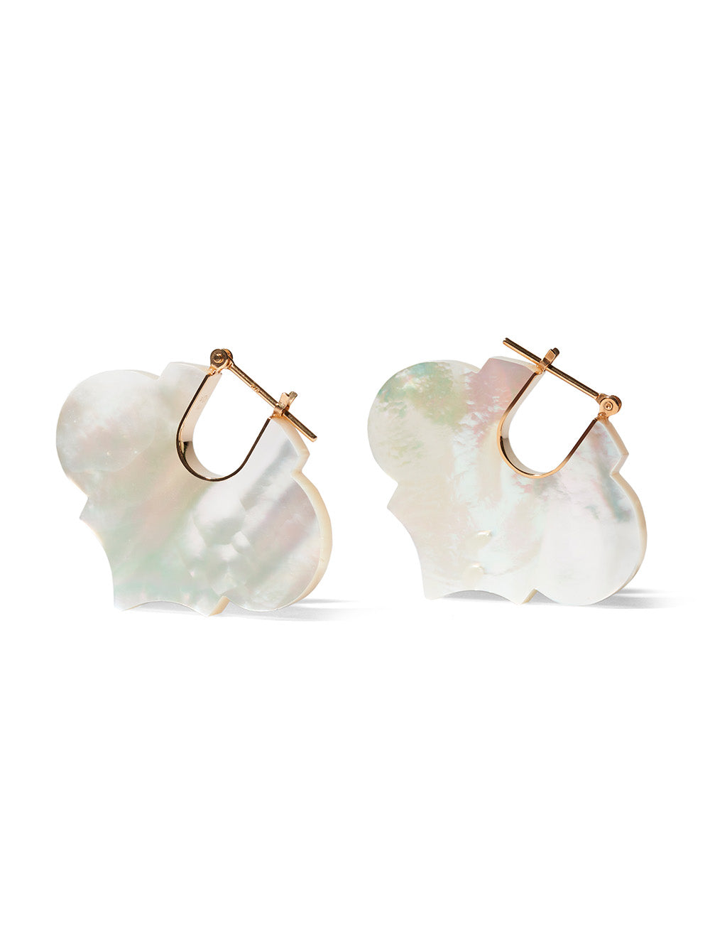 BOUCLES D'OREILLES CREST ARABESQUE NACRE BLANC