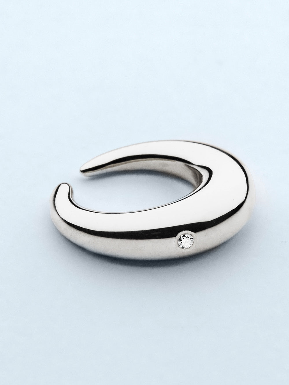 CRIOLLA CHIQUITA SILVER EAR CUFF