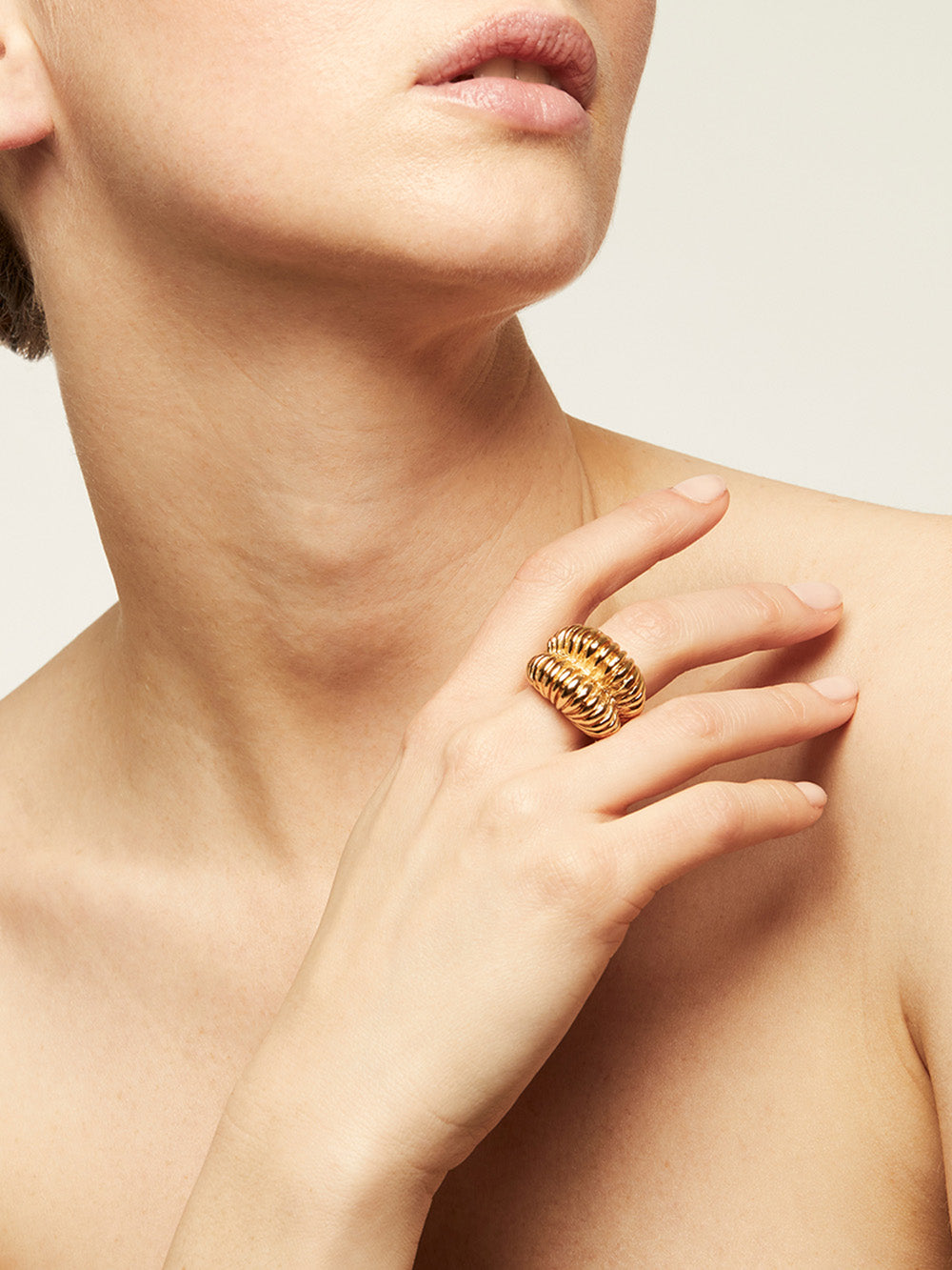TIKI RING