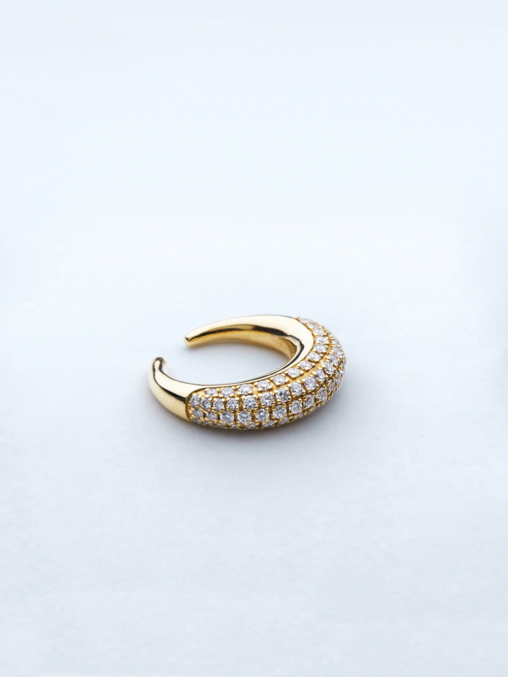 CHIQUITO POLVOROSA PAVÉ EAR CUFF