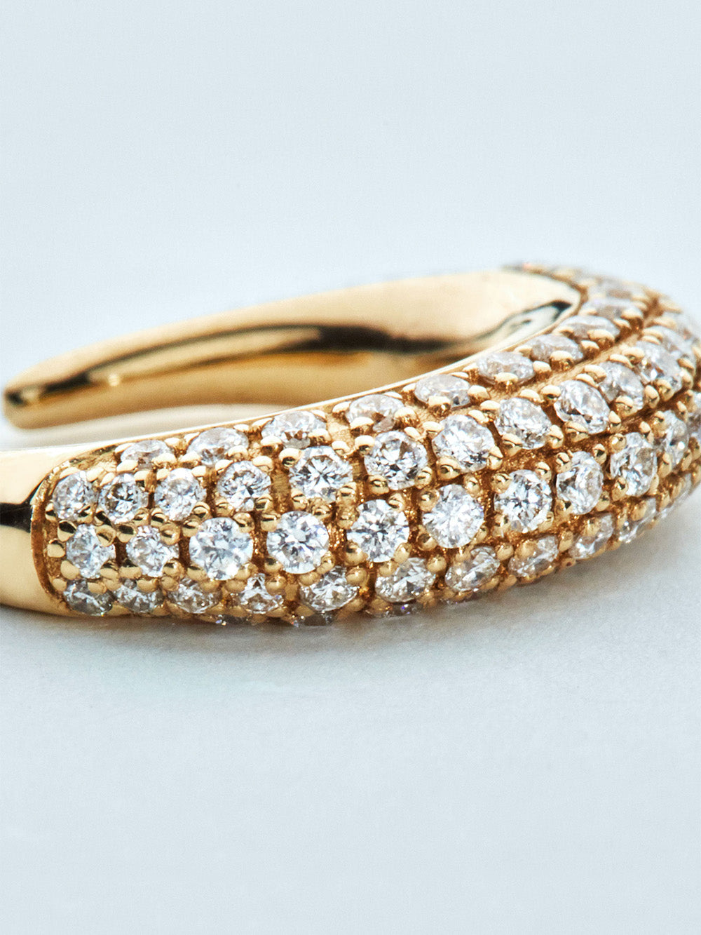 CHIQUITO POLVOROSA PAVÉ EAR CUFF