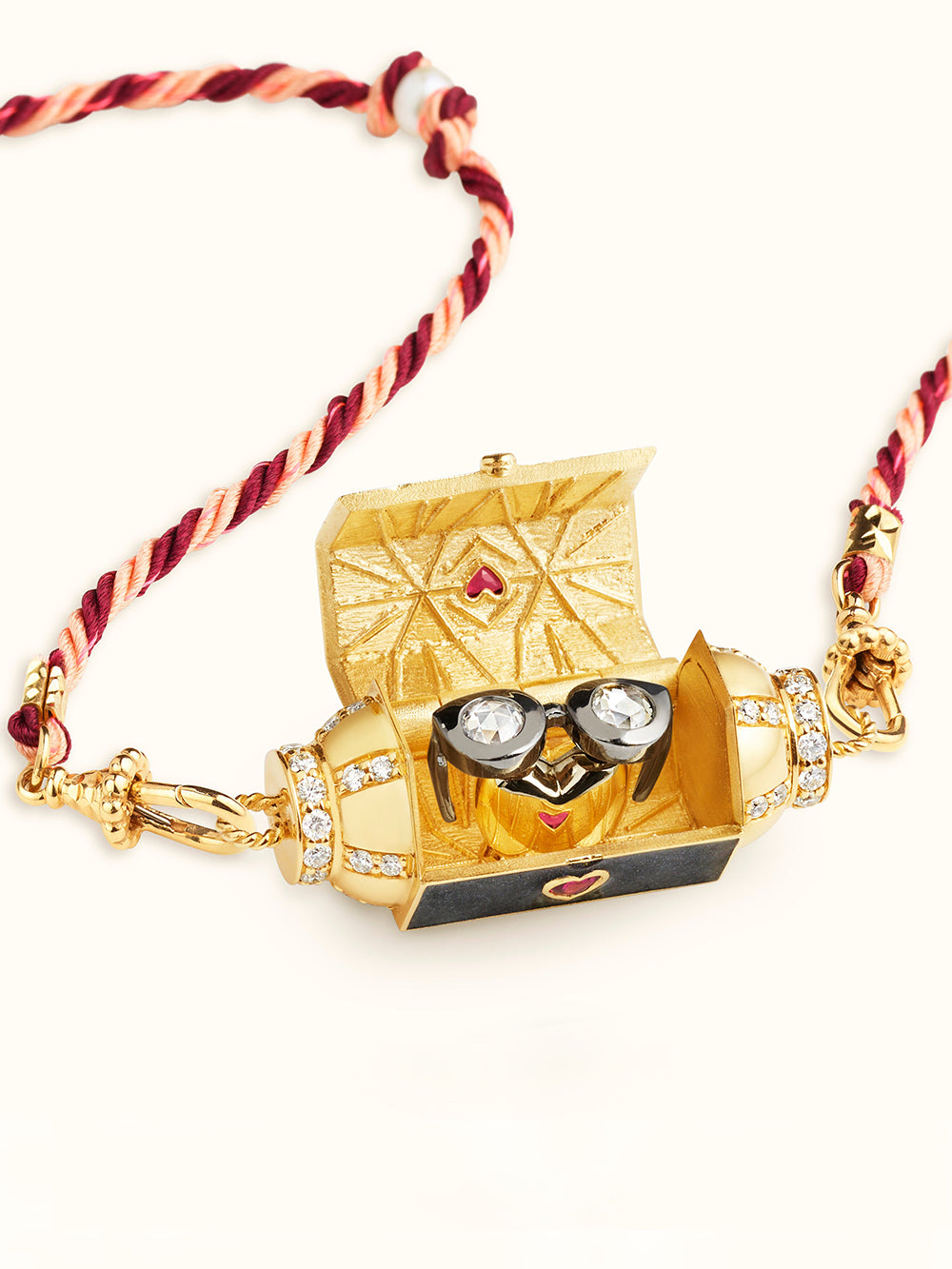 LOCKET BOX LOVE IS BLIND