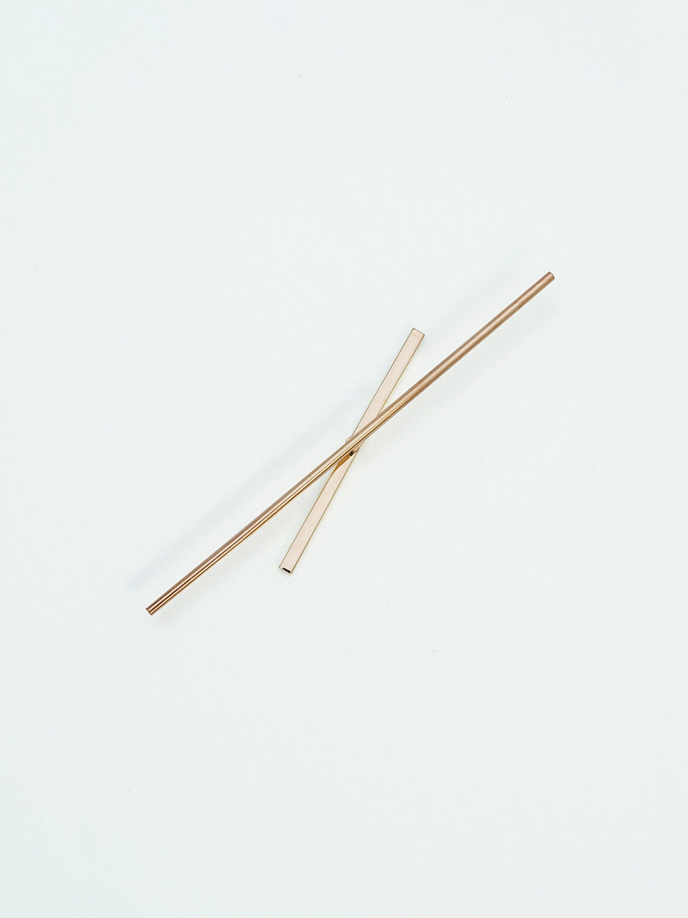 CROSS BAR EARRING