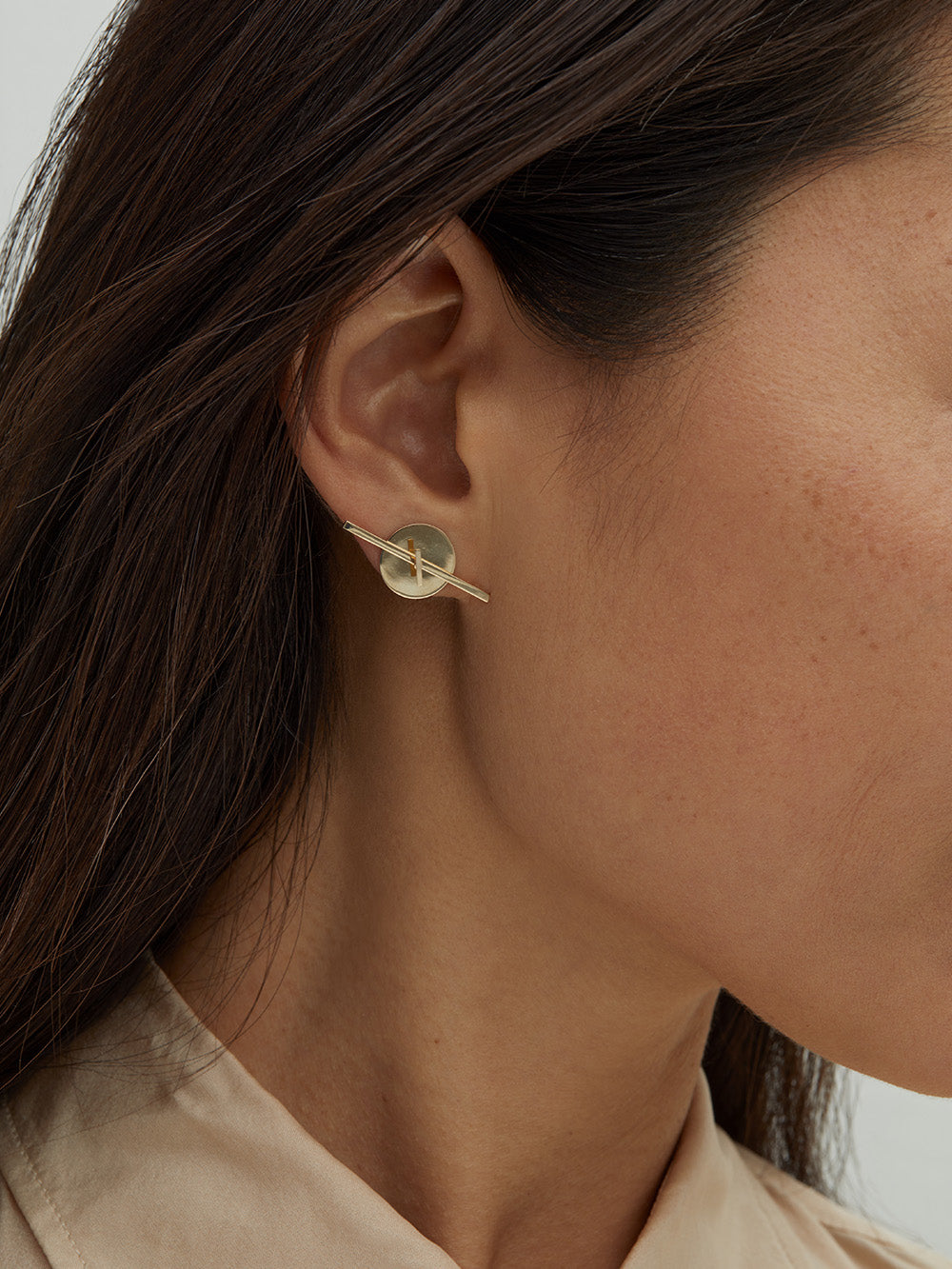 BAR & SEQUIN EARRING
