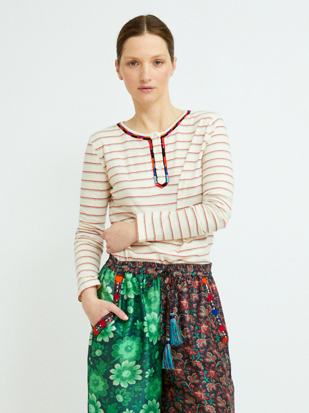 GREEN AND RED STRIPED SKIN T-SHIRT