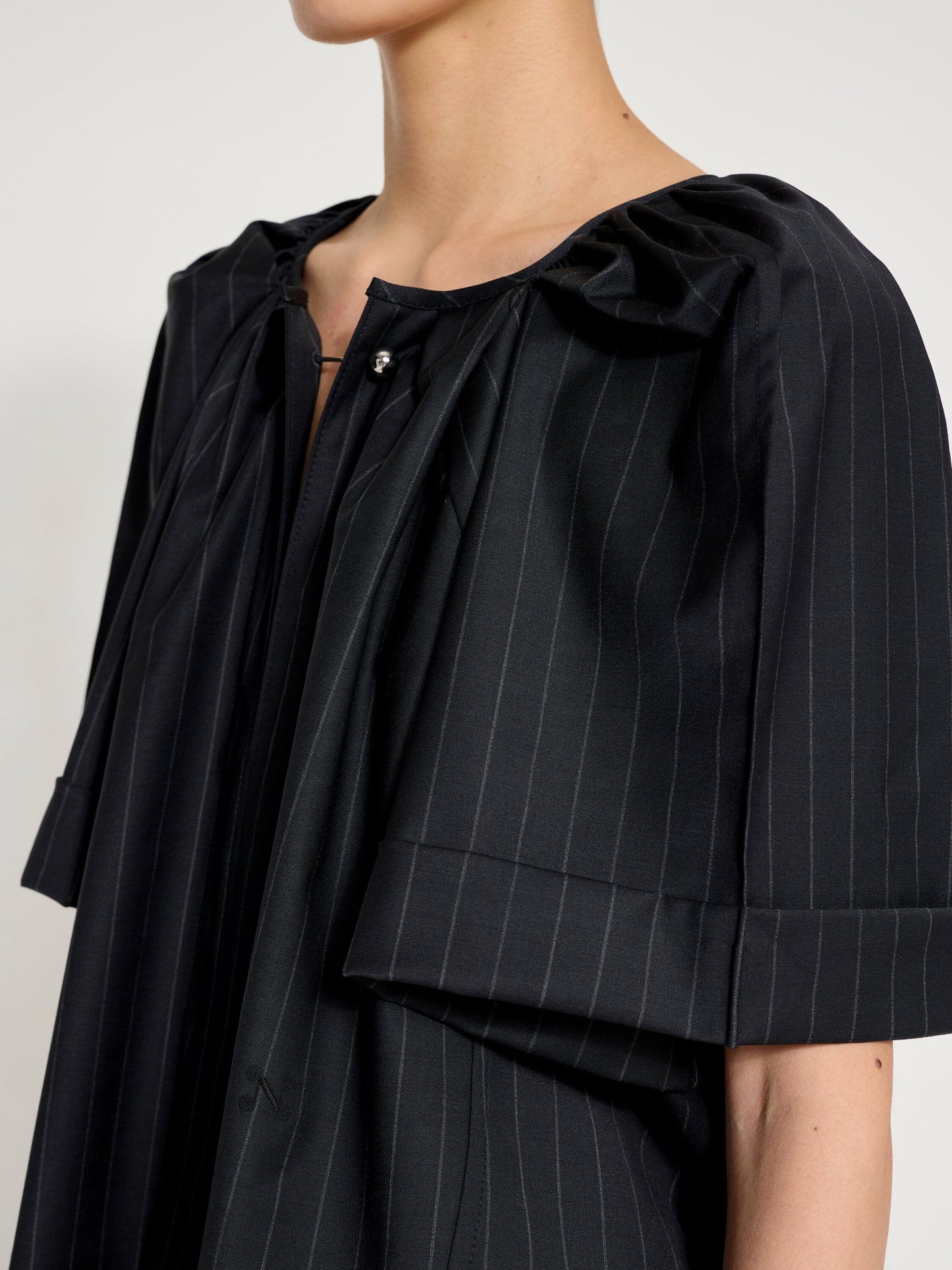 TOP GRAND BAZAAR PINSTRIPE