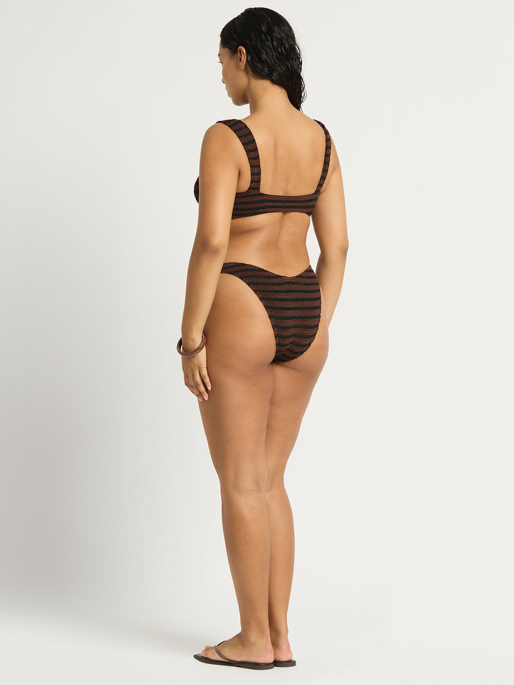 BIKINI DELPHI RING SCENE