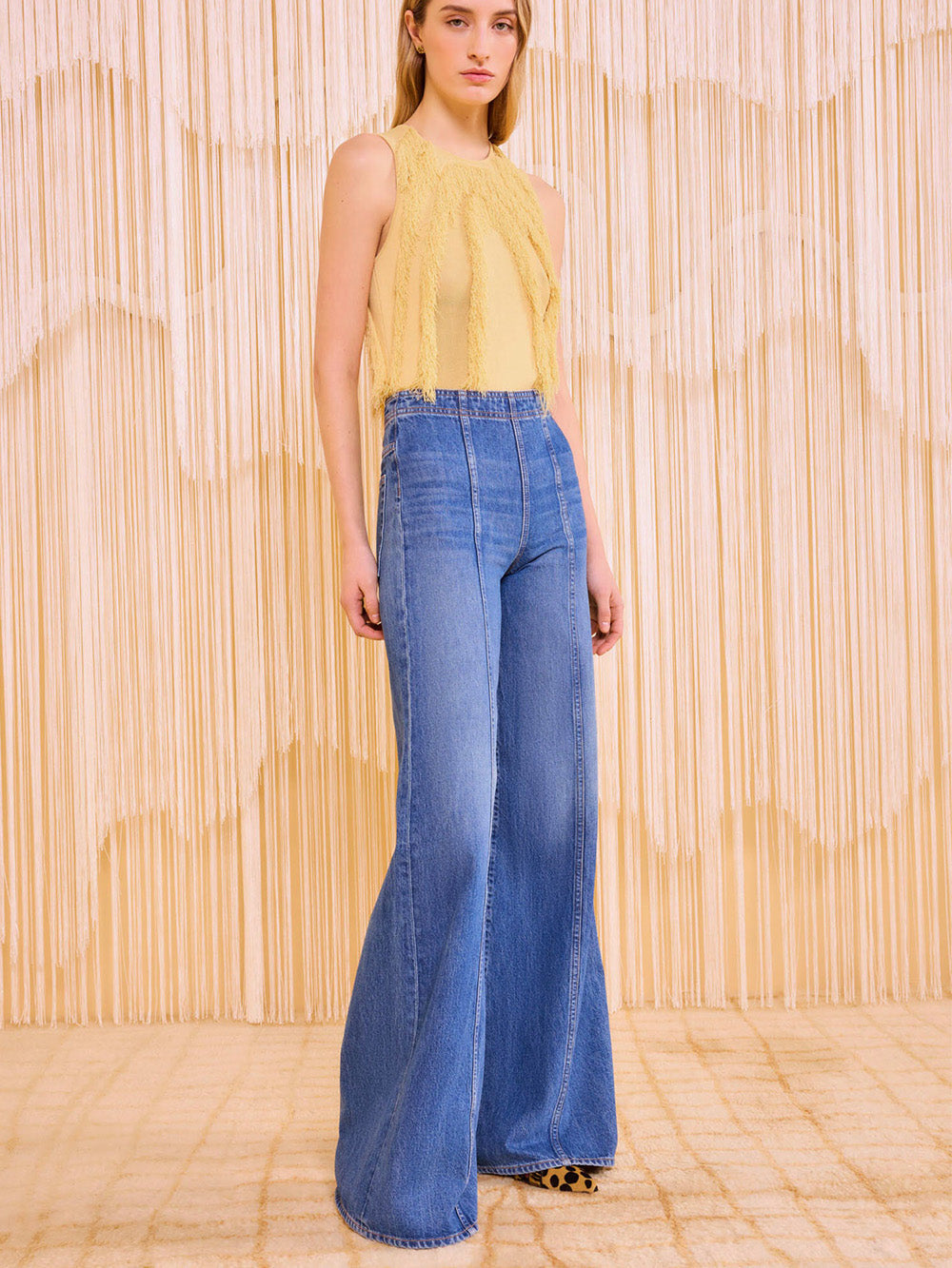 JEAN THE BIANCA DANUBE