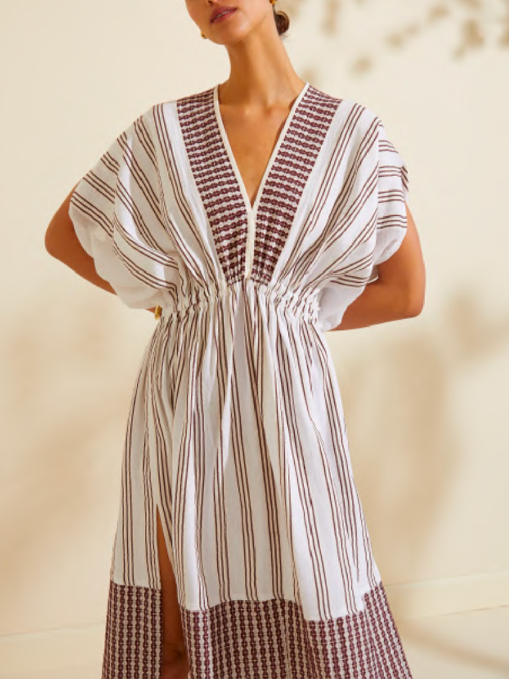 DRESS TIGIST V-NECK