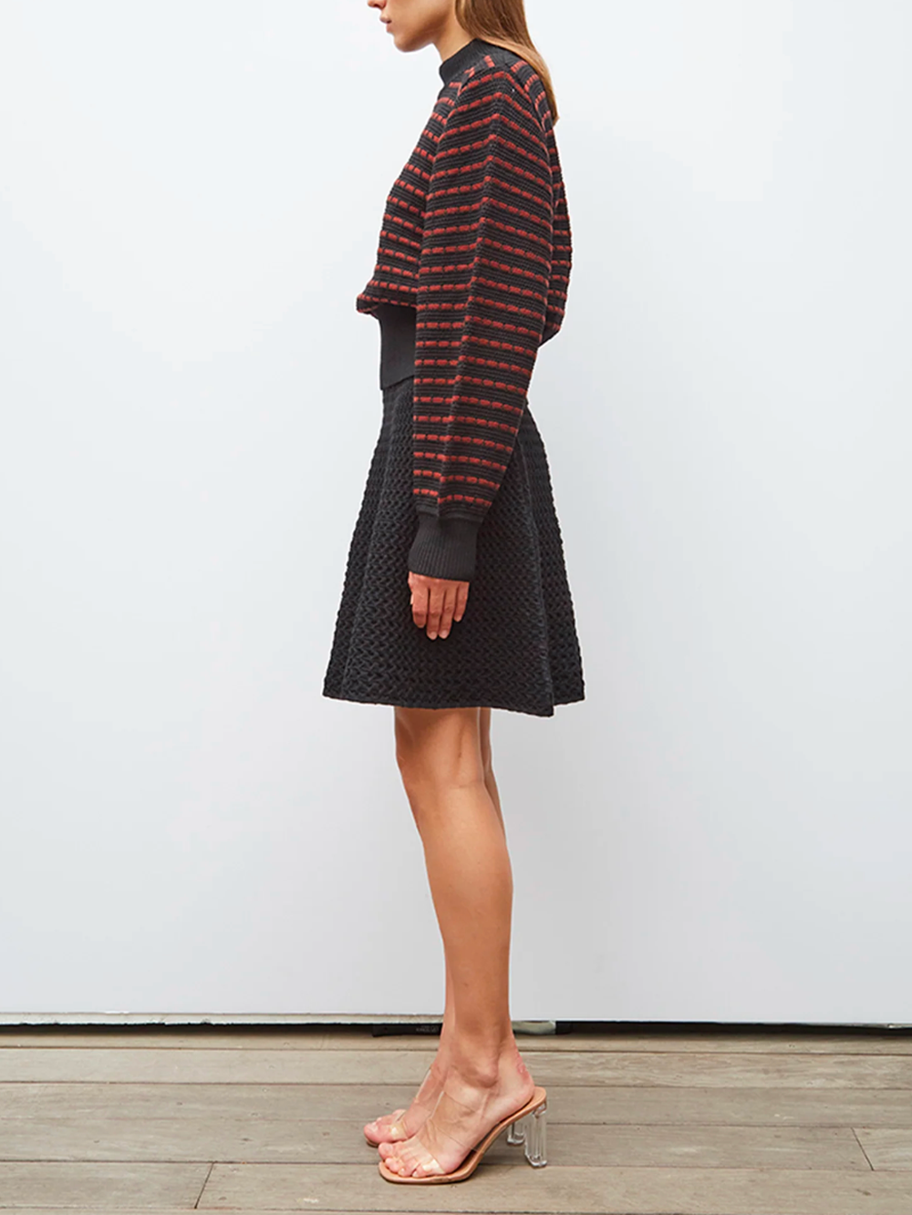 BLACK AND MOKA NNEVA PULL