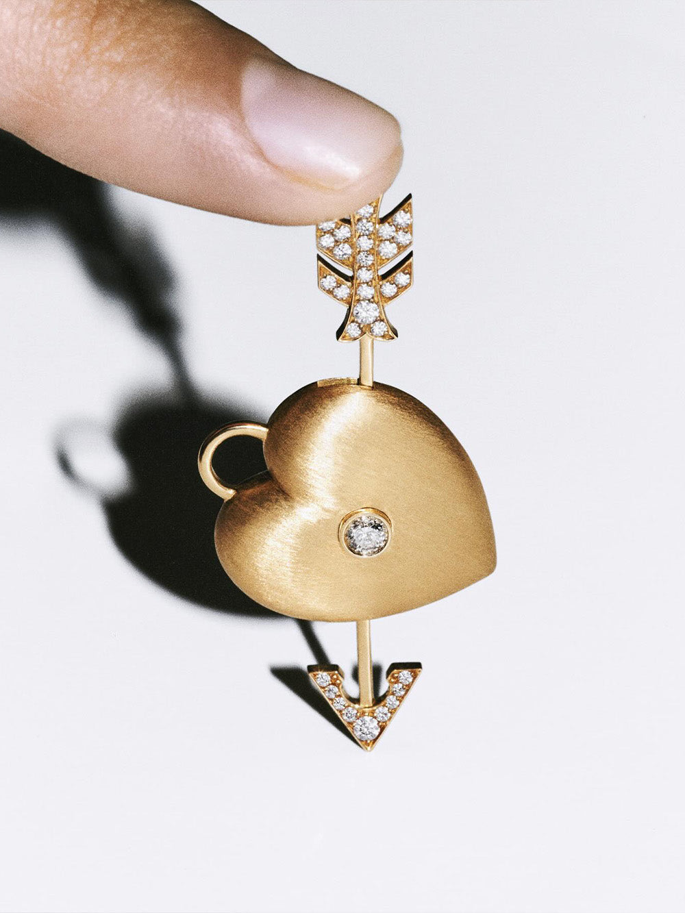 PENDENTIF COEUR PERCE OR ET DIAMANTS