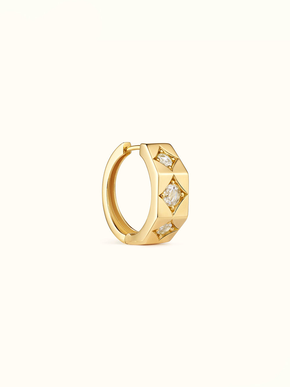 BOUCLE D'OREILLE ECROU GRAND MODELE OR JAUNE ET DIAMANTS