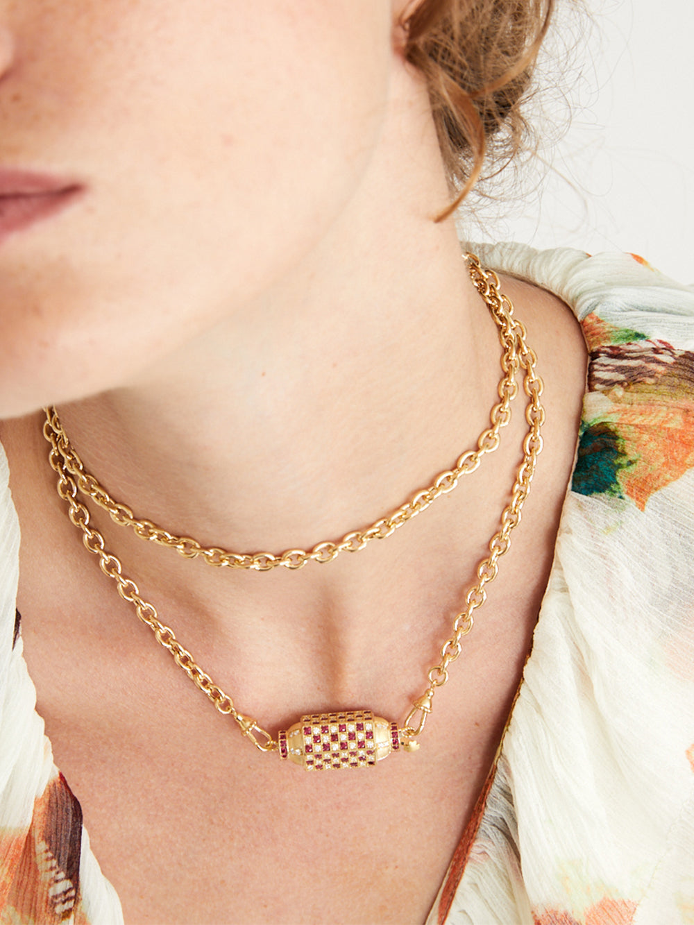 COLLAR LOCKET CHECK RUBIS & DIAMONDS