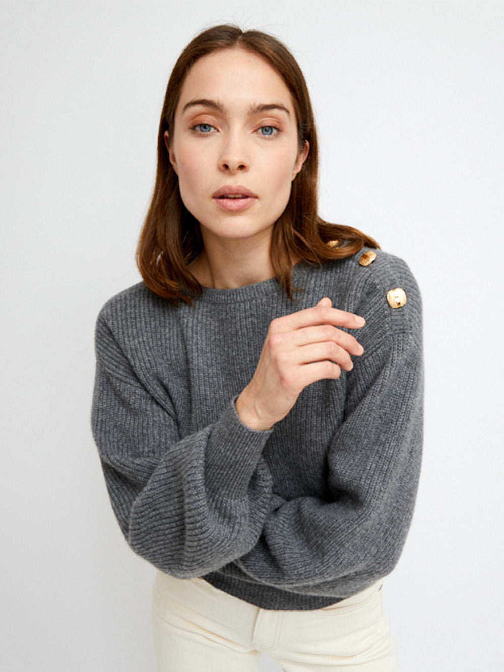 NIKI THUNDER GREY SWEATER