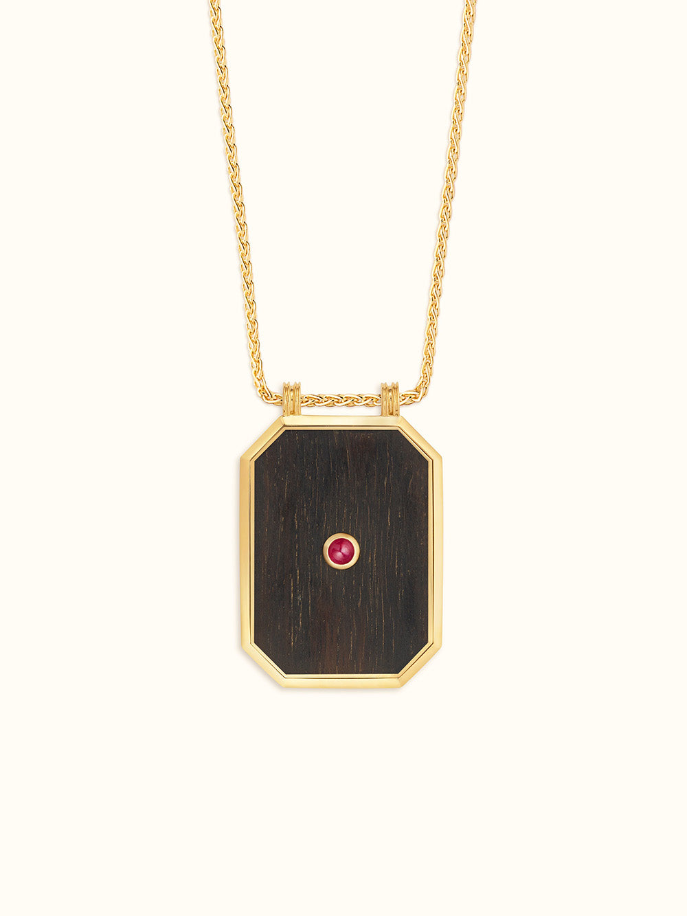SCAPULAIRE EBONY CABOCHON RUBIS