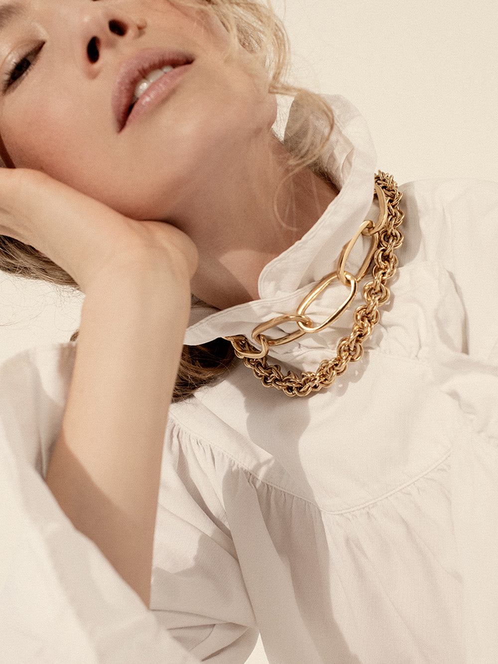 ROUND MAYOR NECKLACE