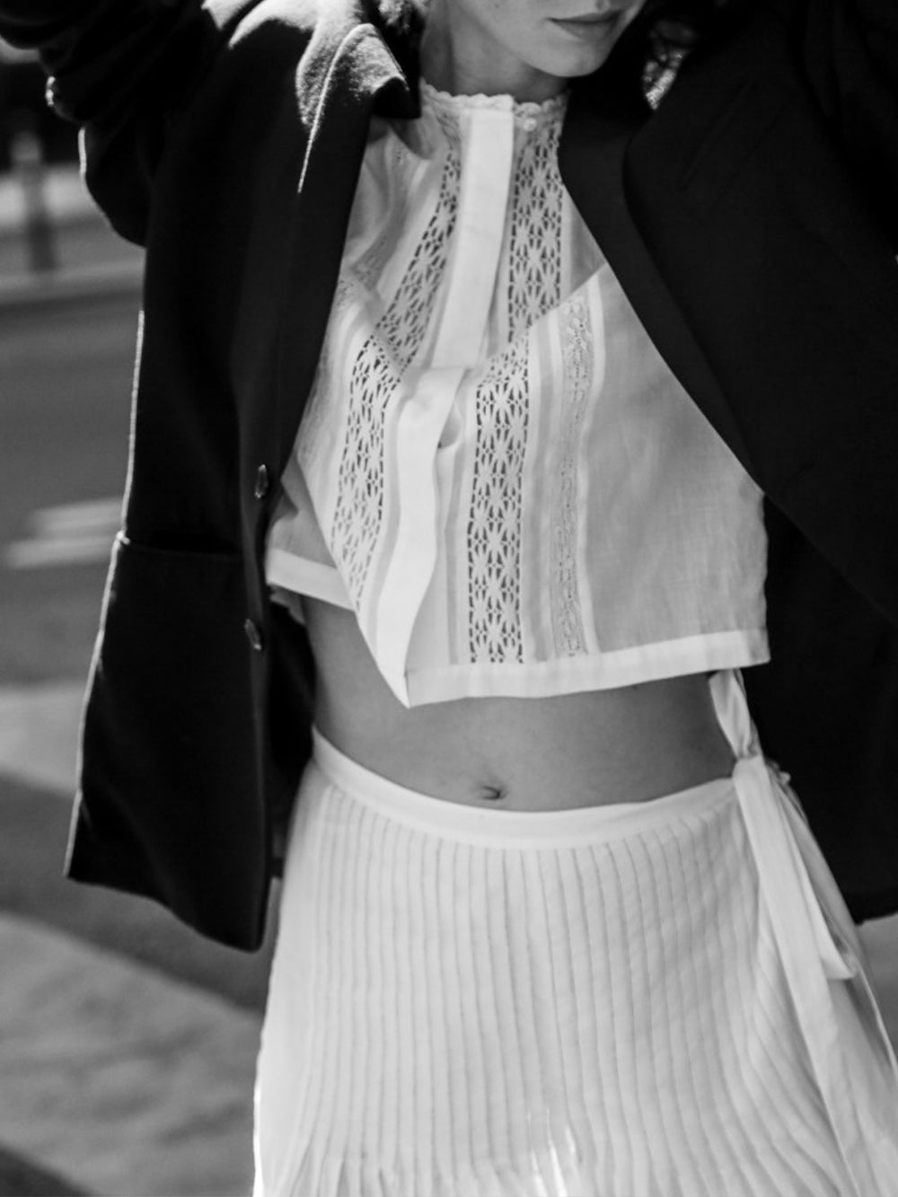 MIA LACE BLOUSE