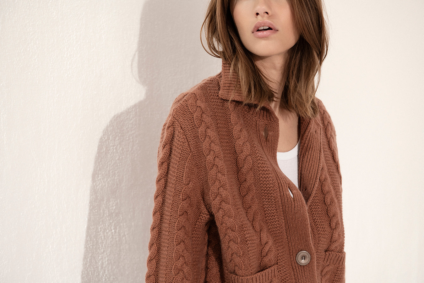 ASHLEY TWISTED CARDIGAN