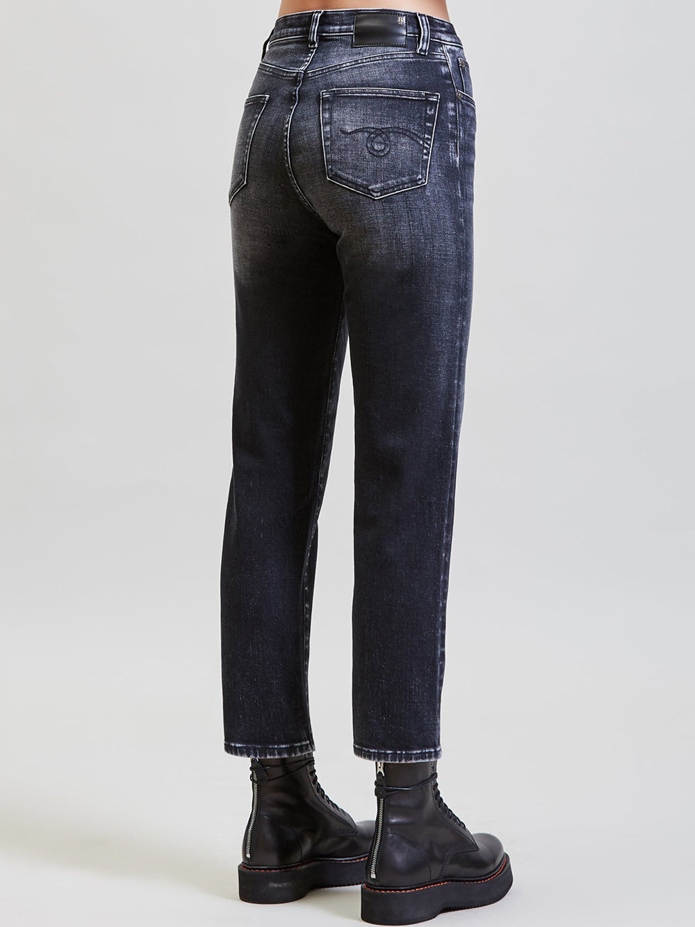 SHELLEY SLIM JEANS