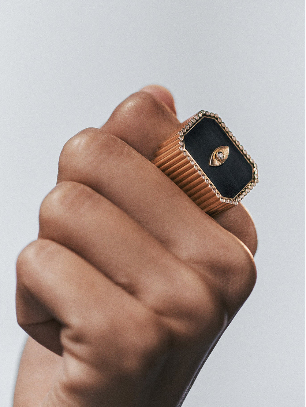 EBONY EYE RING