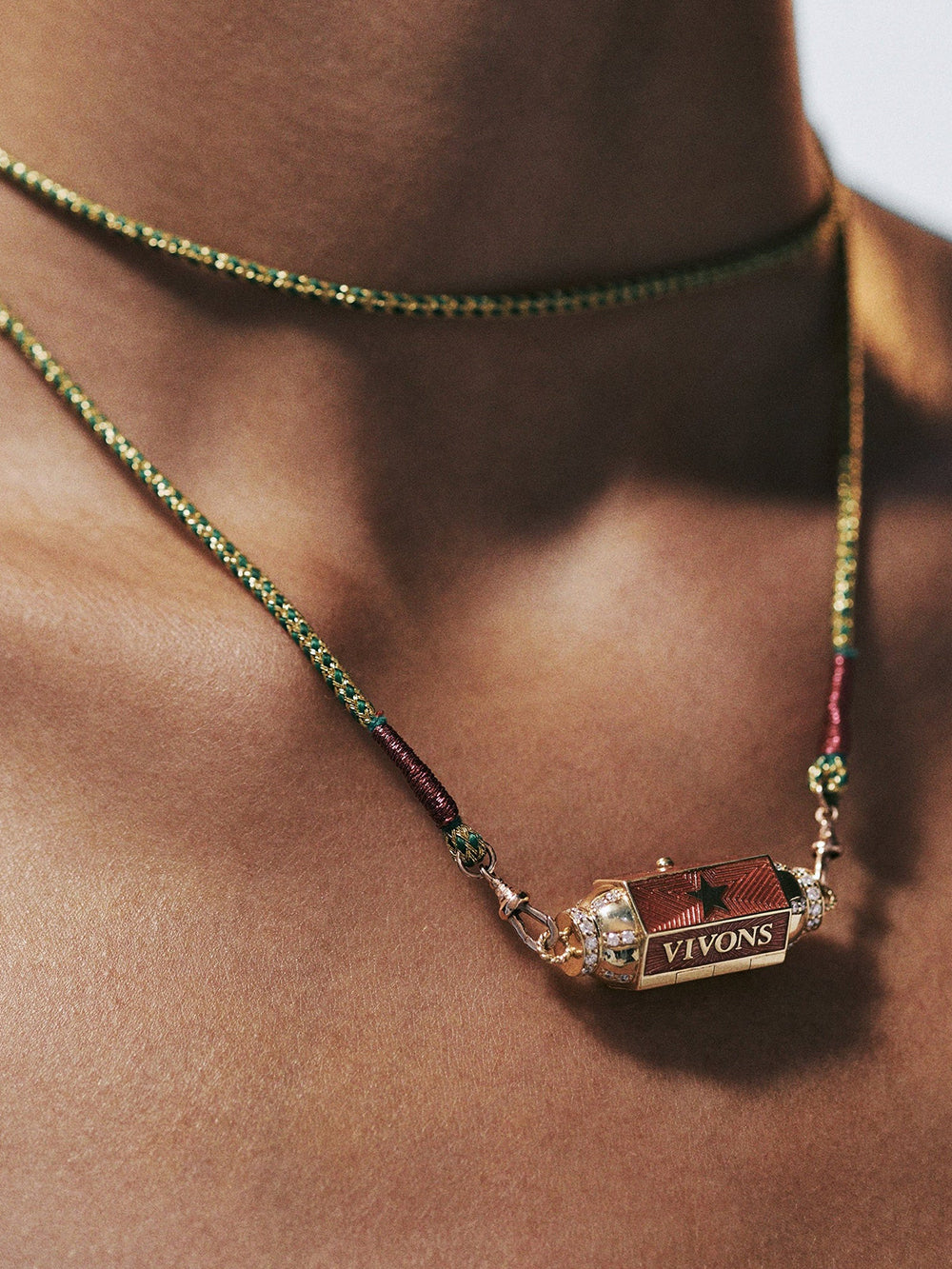LOCKET "VIVONS HEUREUX"