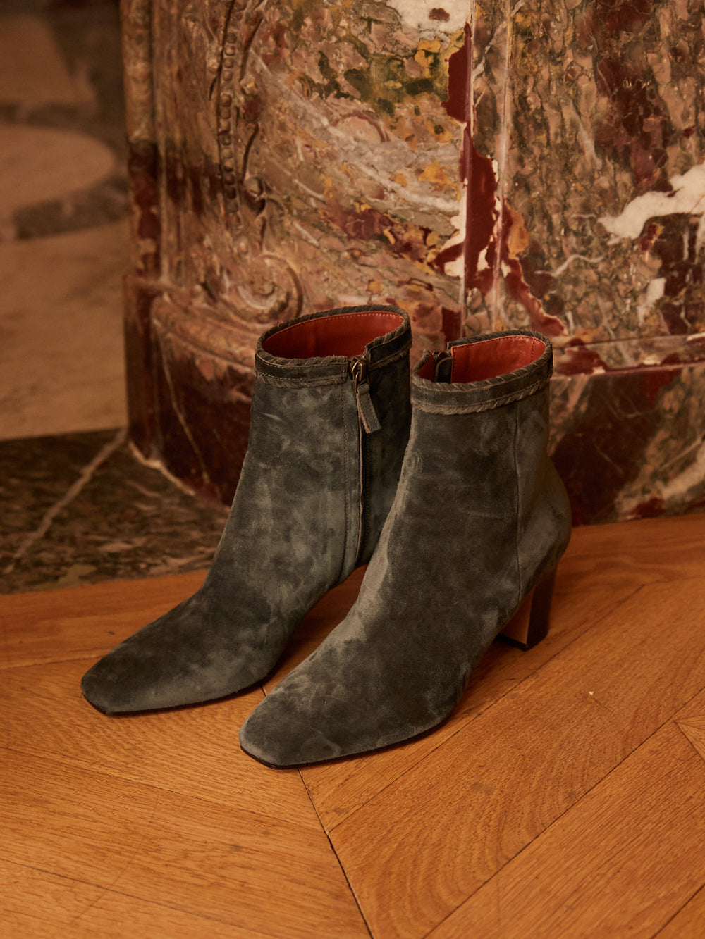 ISLY BOOTS