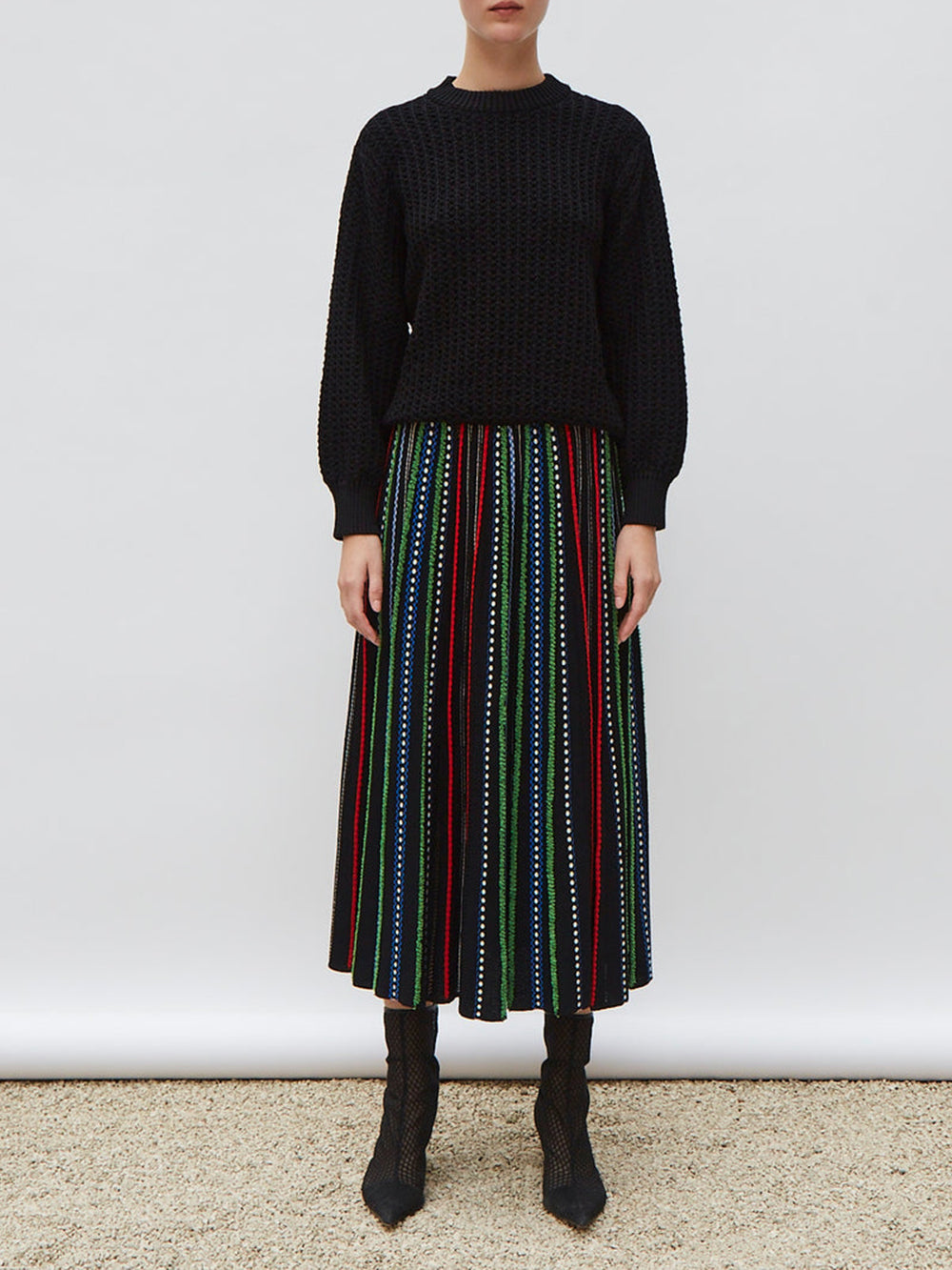 TROPICAL SKIRT IN DEEP BLACK KNIT