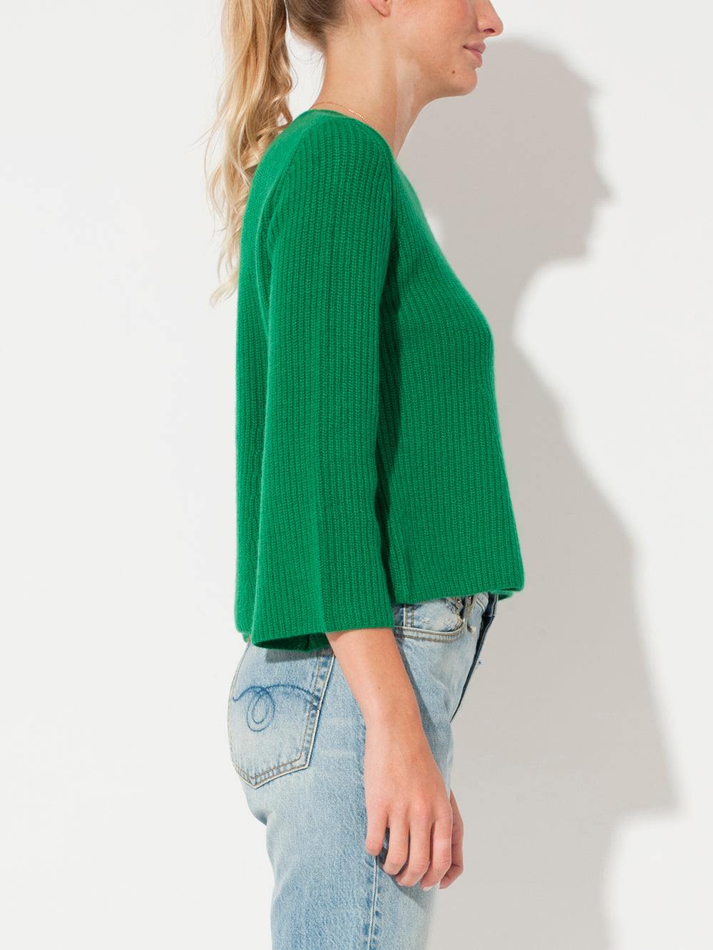 JUNGLE GREEN LONG-SLEEVED FLARE SWEATER