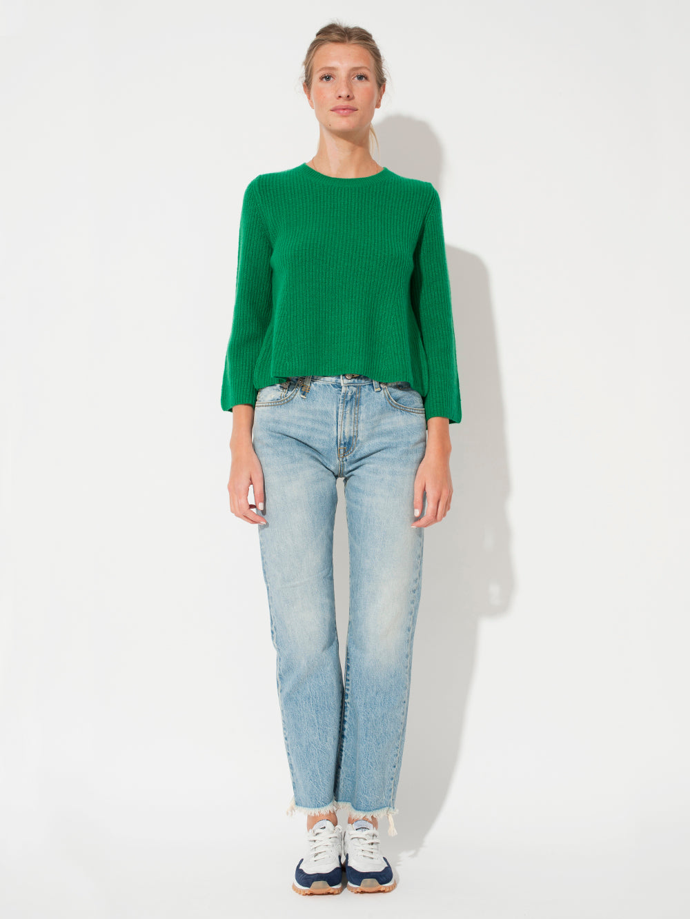 JUNGLE GREEN LONG-SLEEVED FLARE SWEATER