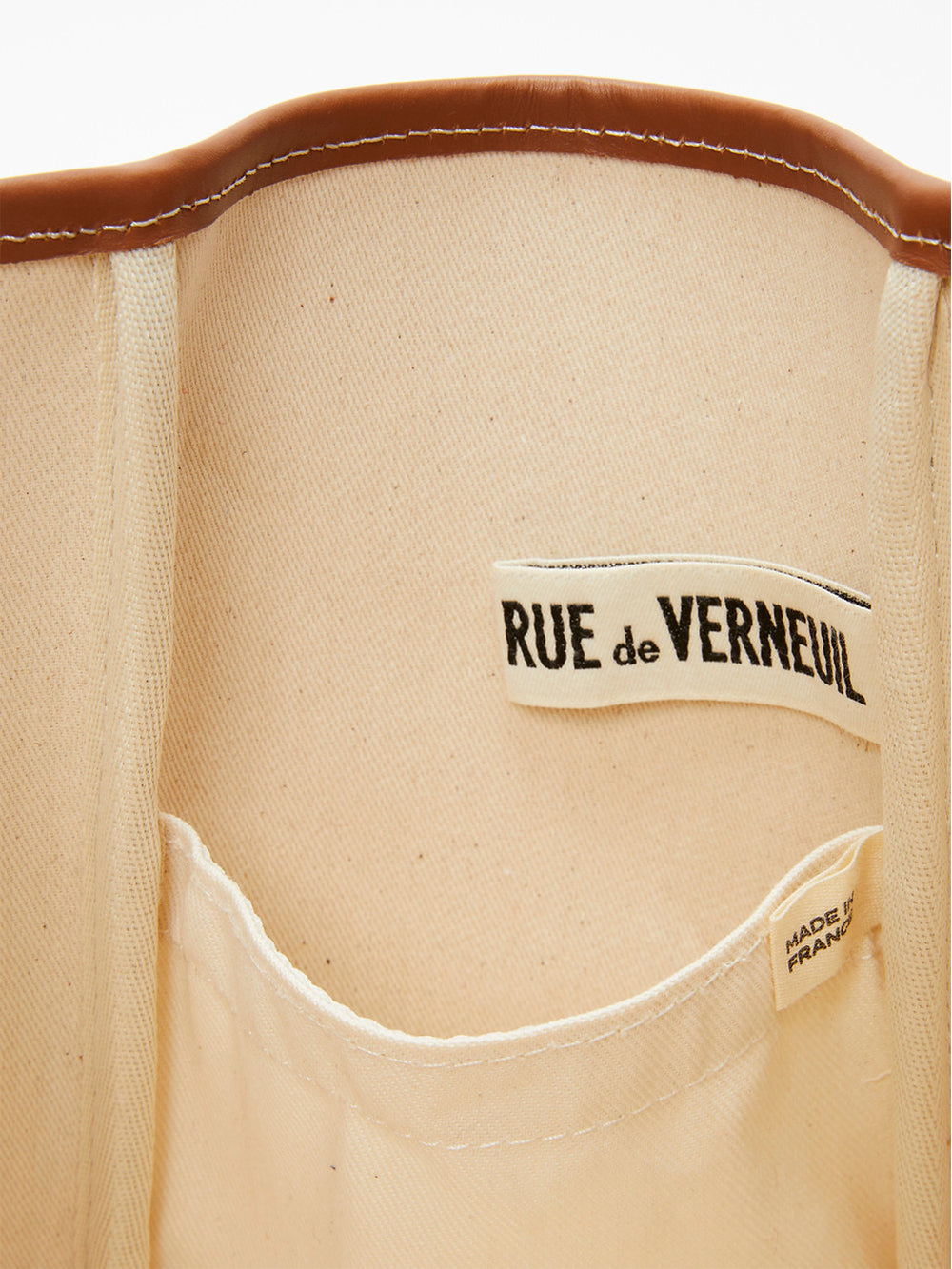 BEIGE TRAVERSEE QUILTED BAG
