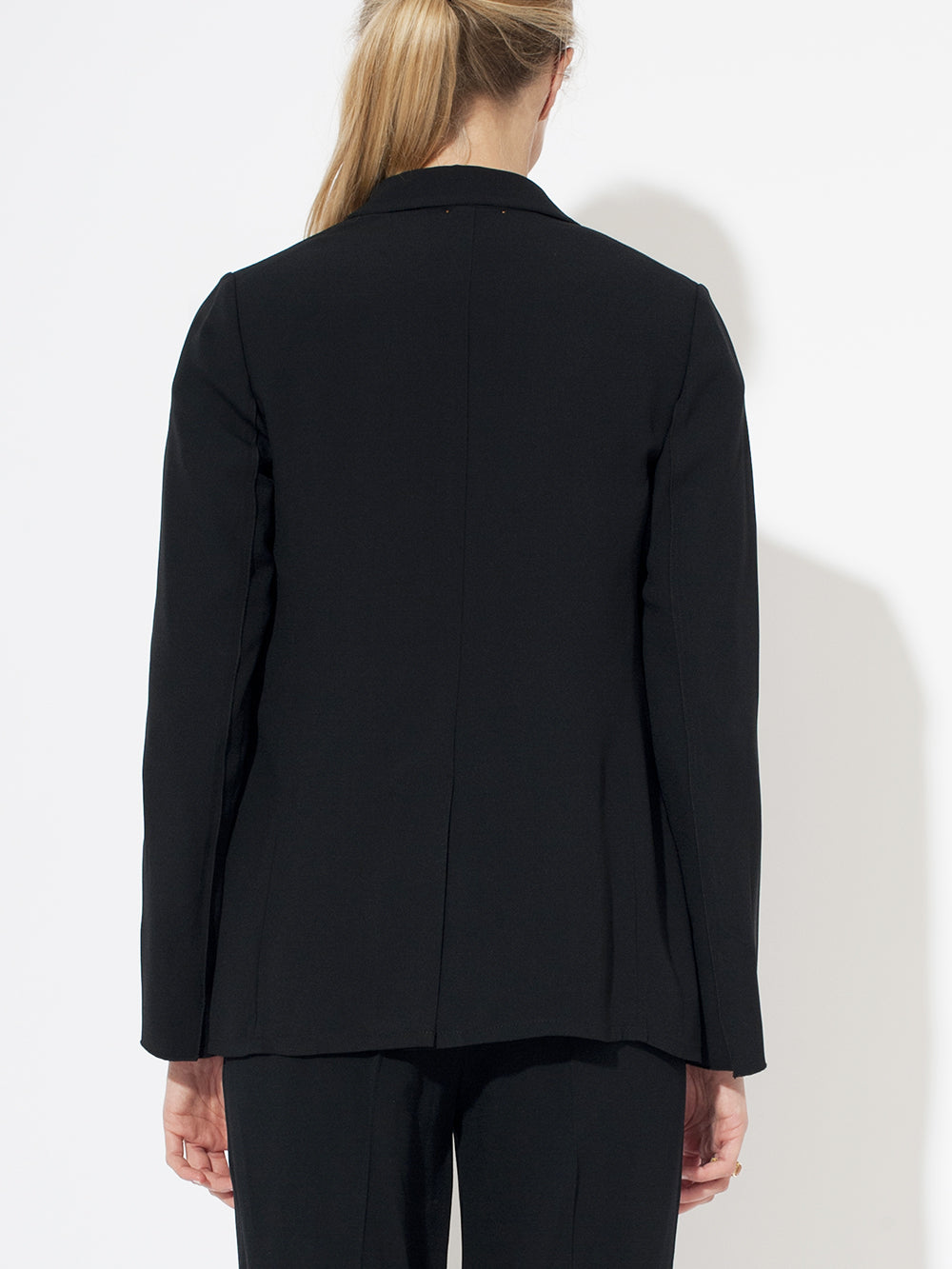 CREPE JACKET