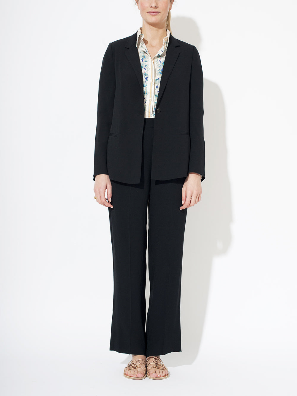CREPE JACKET