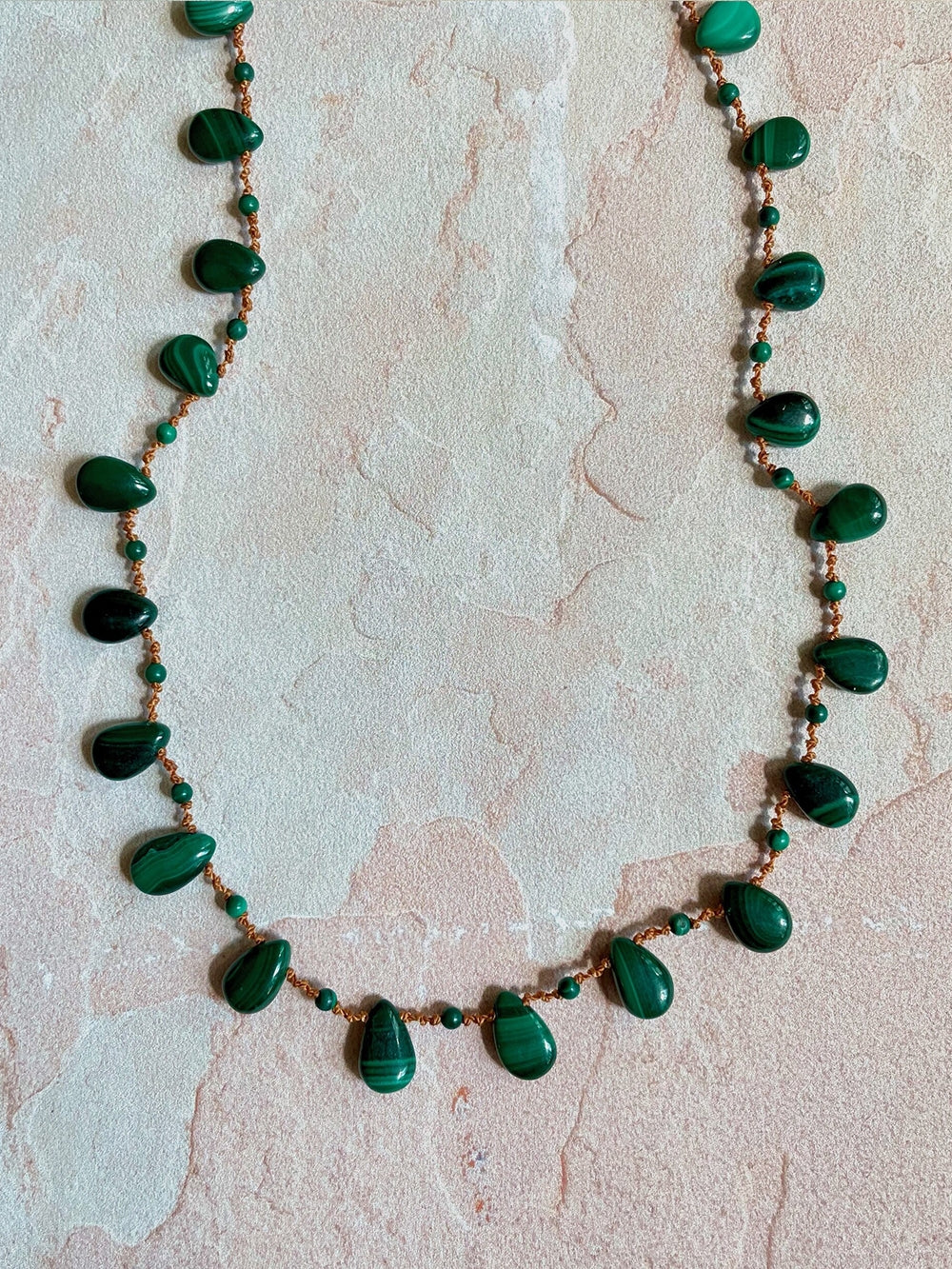 SAVANDAH NECKLACE
